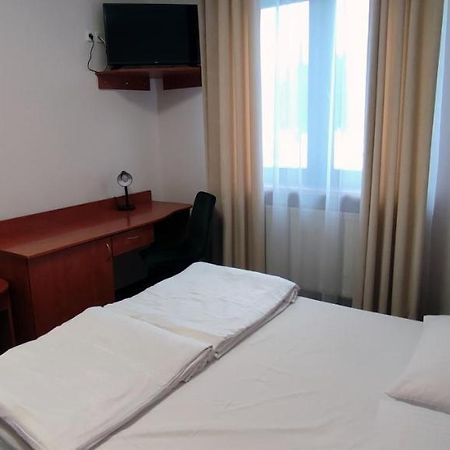Motel Port 2000 Mostki  Eksteriør billede