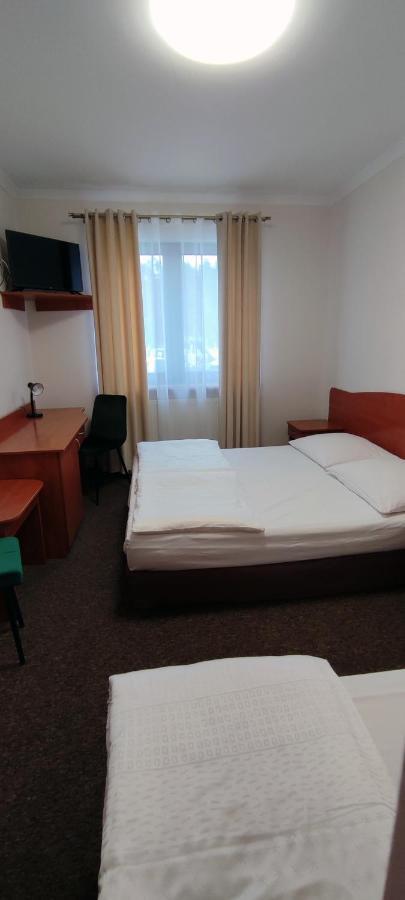 Motel Port 2000 Mostki  Eksteriør billede